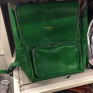 Meet your Posher, Nijole